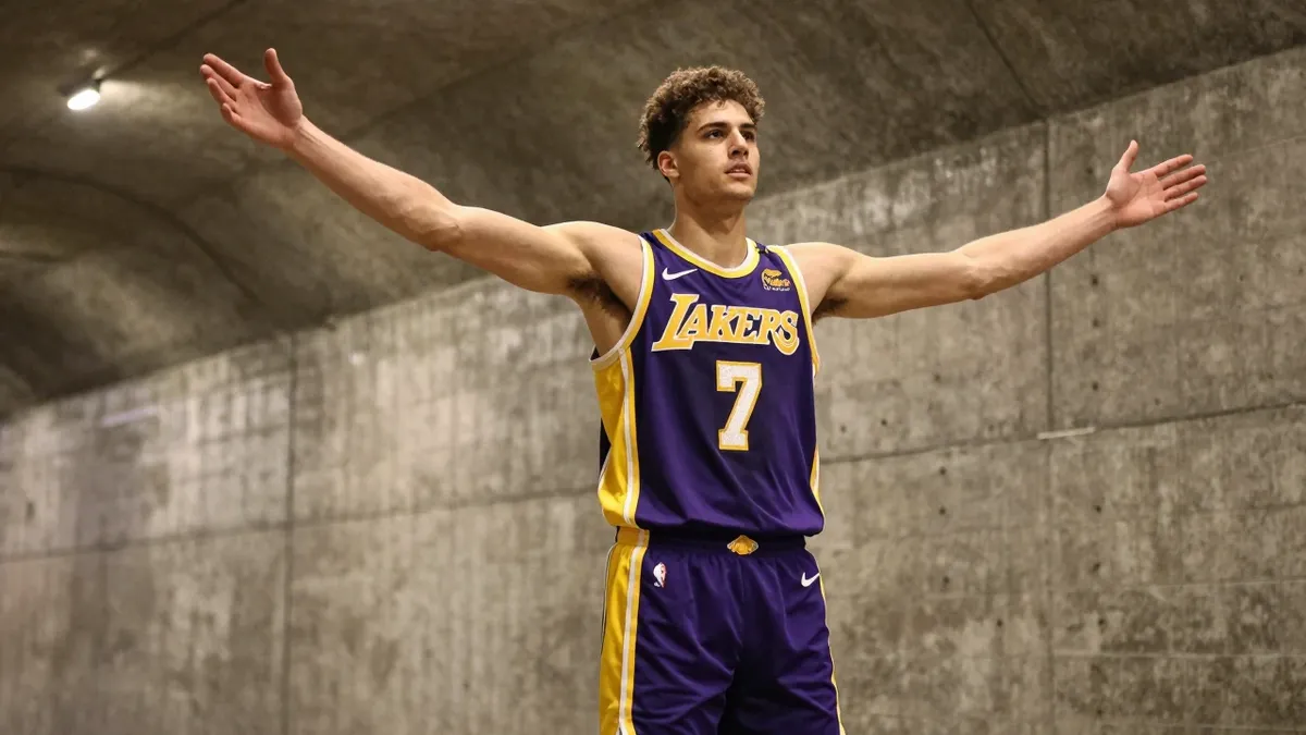 Luka Doncic makes Los Angeles Lakers history with 52-point explosion