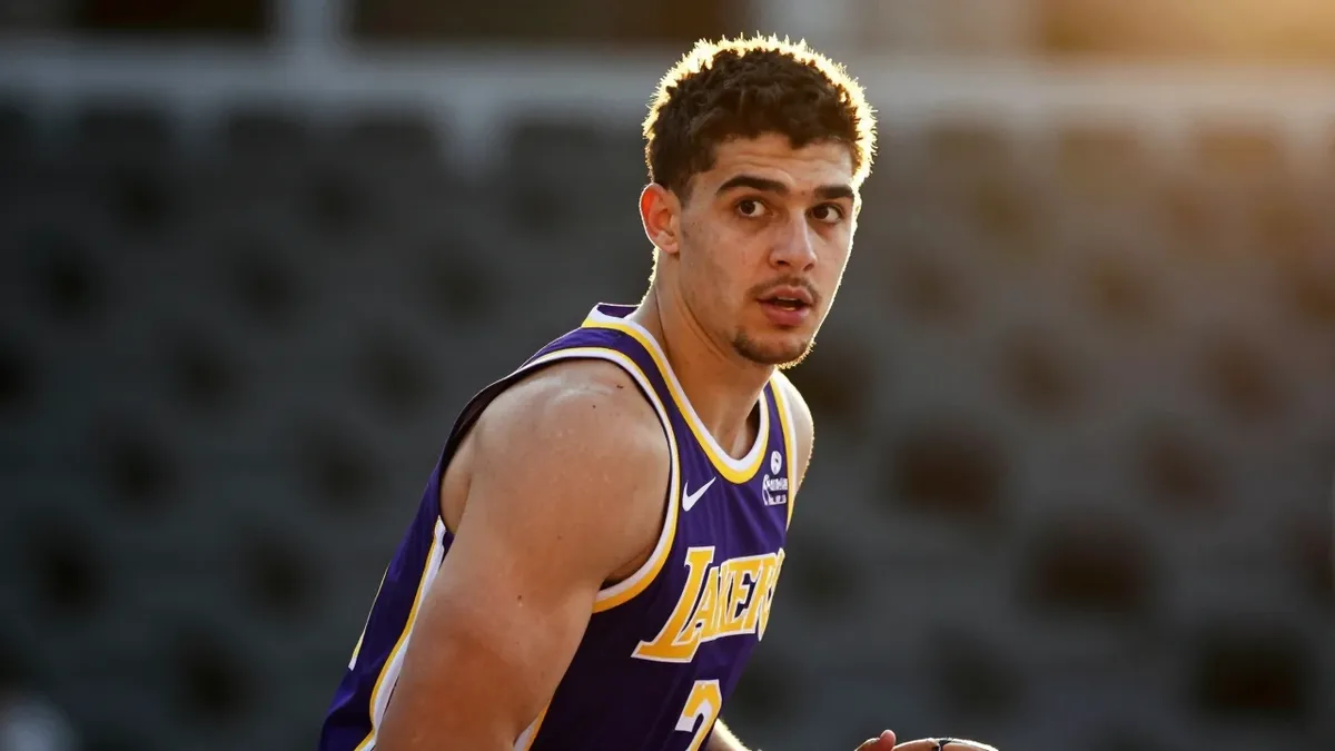 Los Angeles Lakers injury report for Portland game as unbeaten run continues