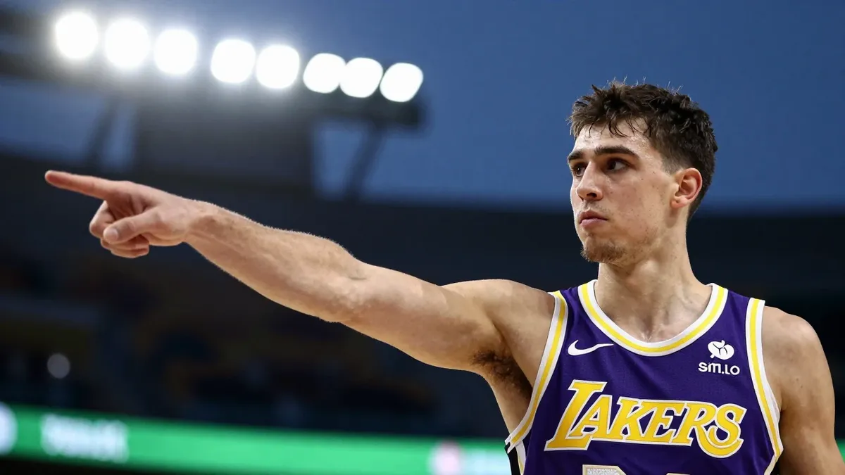 Luka Doncic gives rookie a scare without playing for Los Angeles Lakers